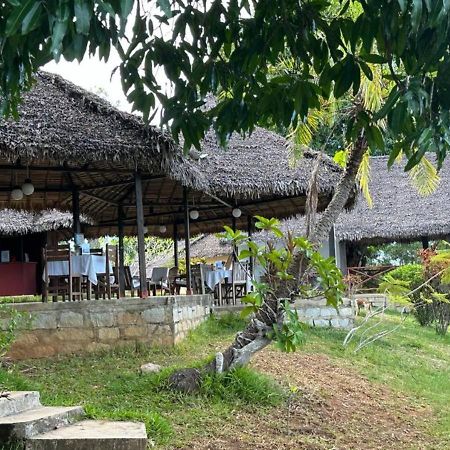 Wings Hotels Nosy Be Exterior photo